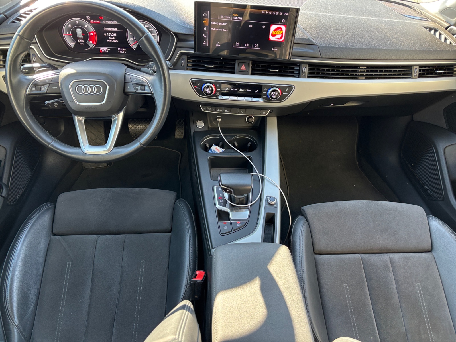 Audi A4 14