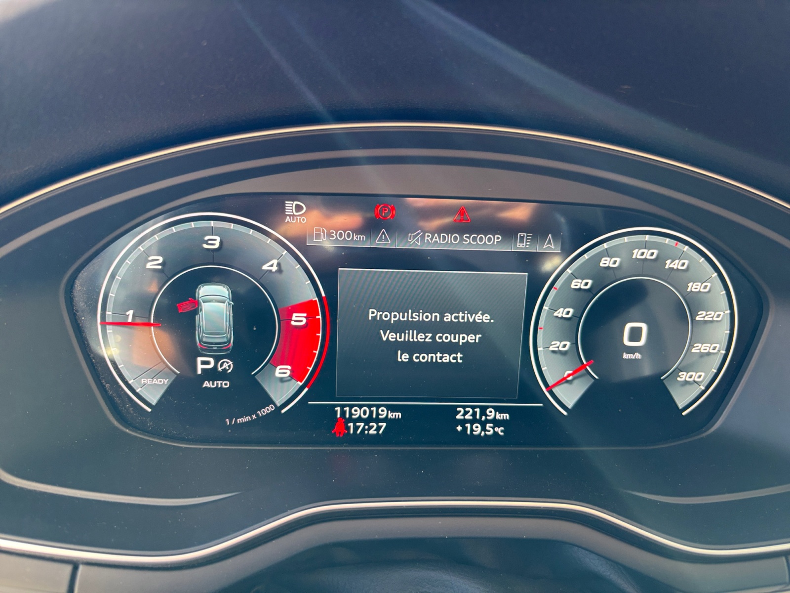 Audi A4 16