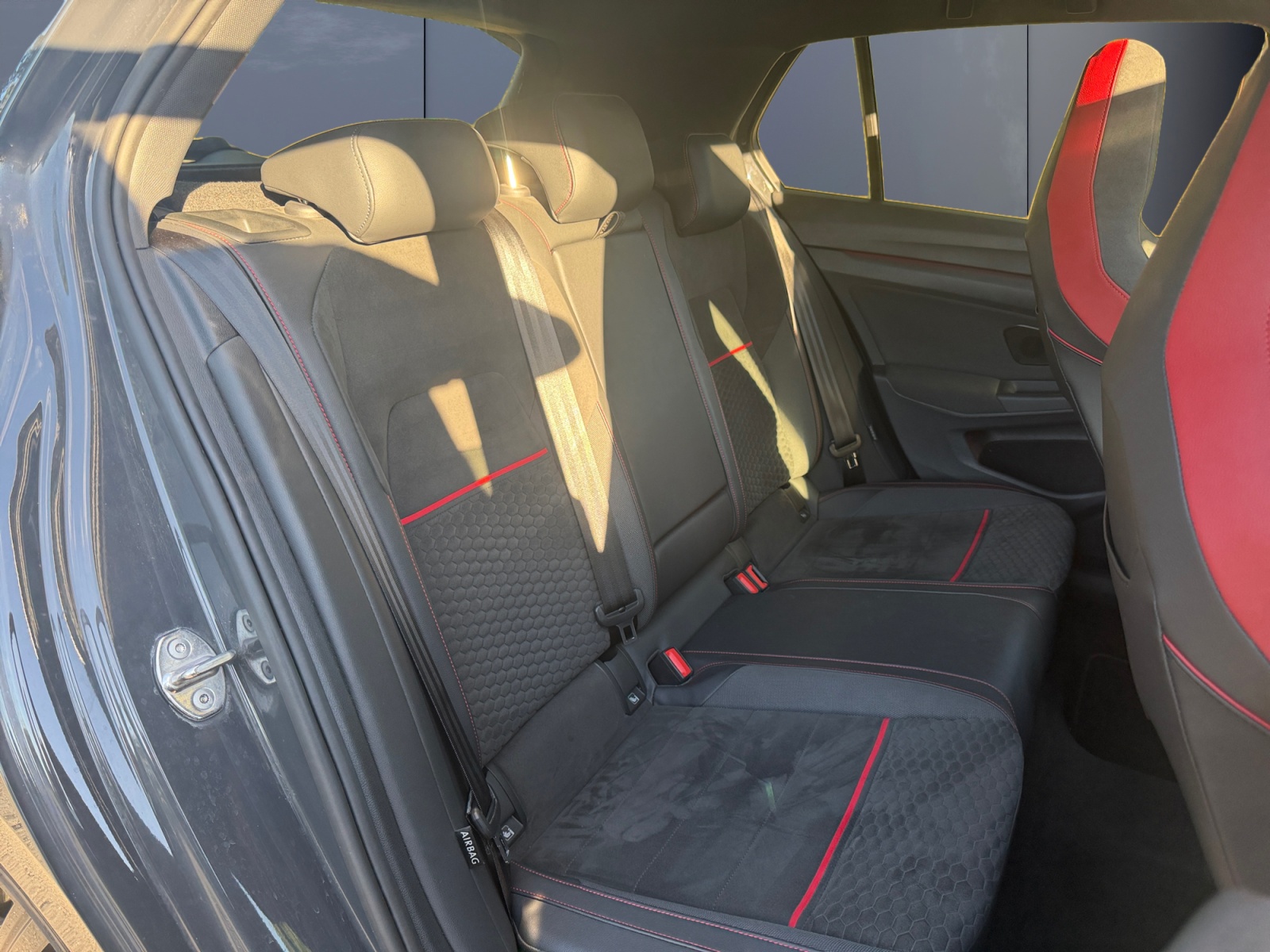 Volkswagen Golf 11