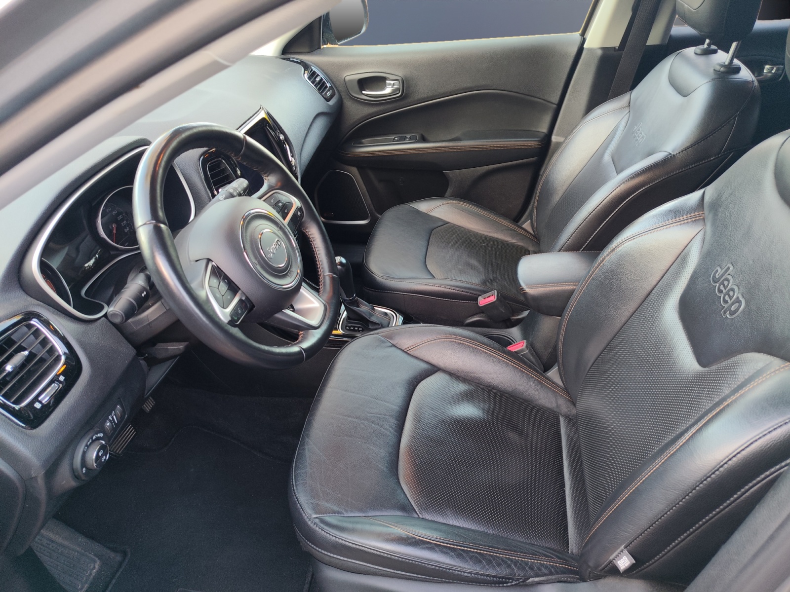 Jeep Compass 9