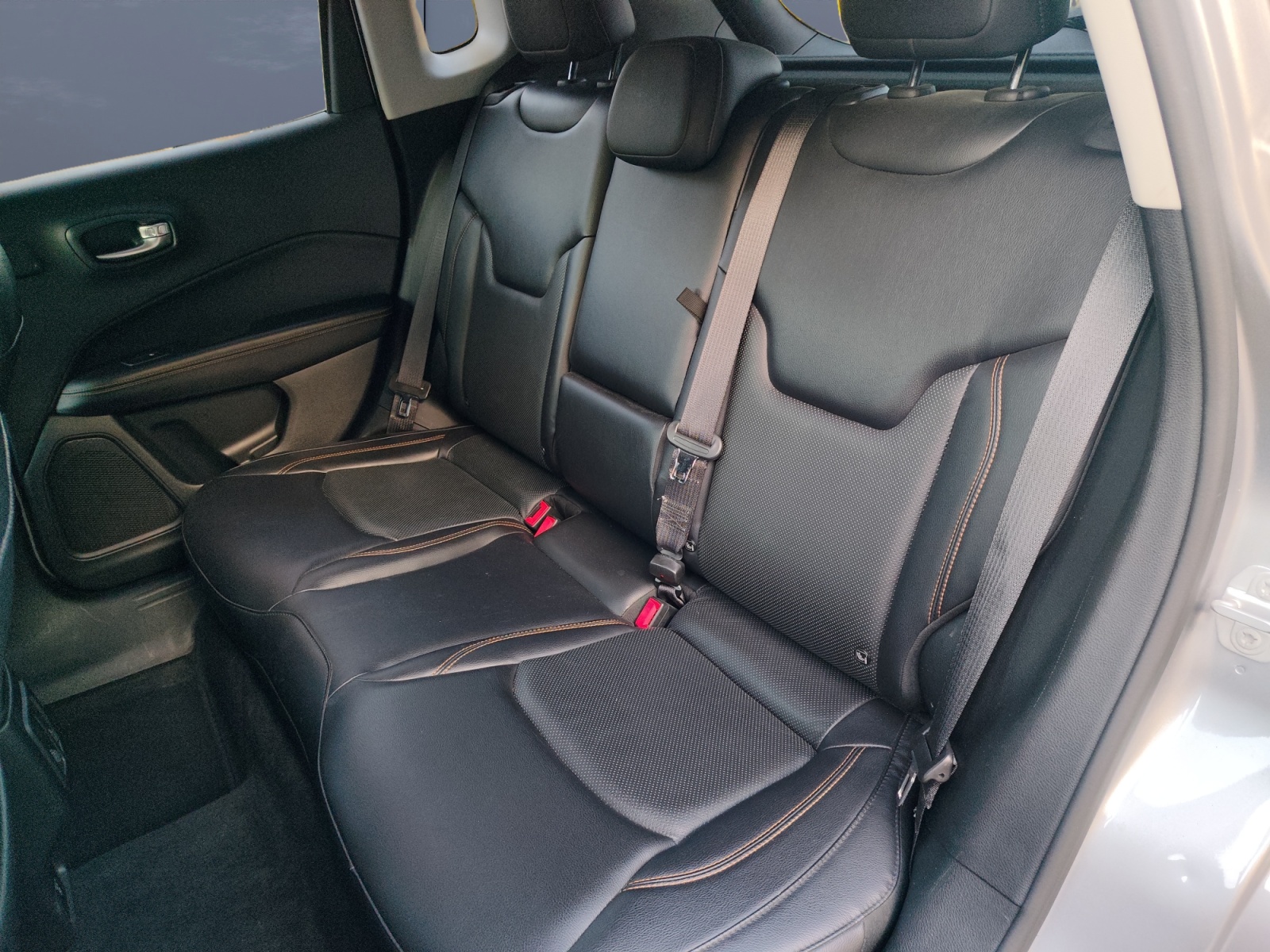 Jeep Compass 10