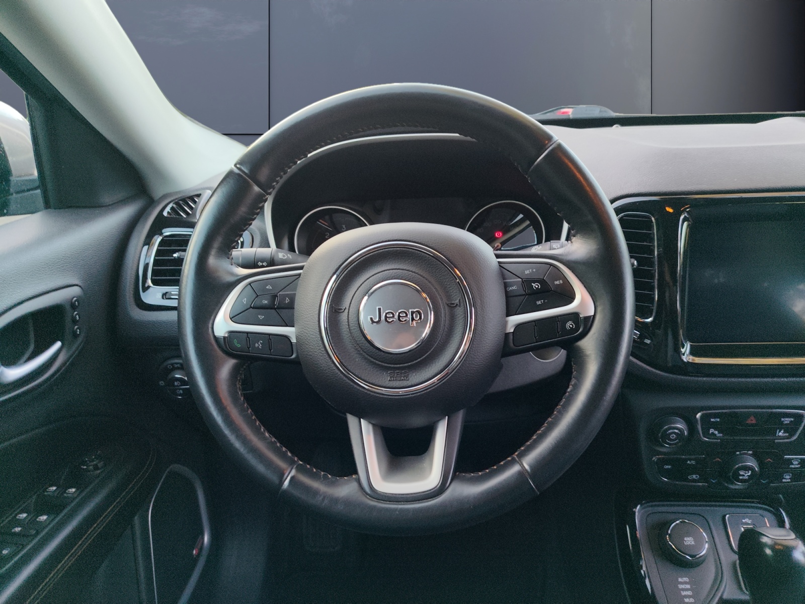 Jeep Compass 15