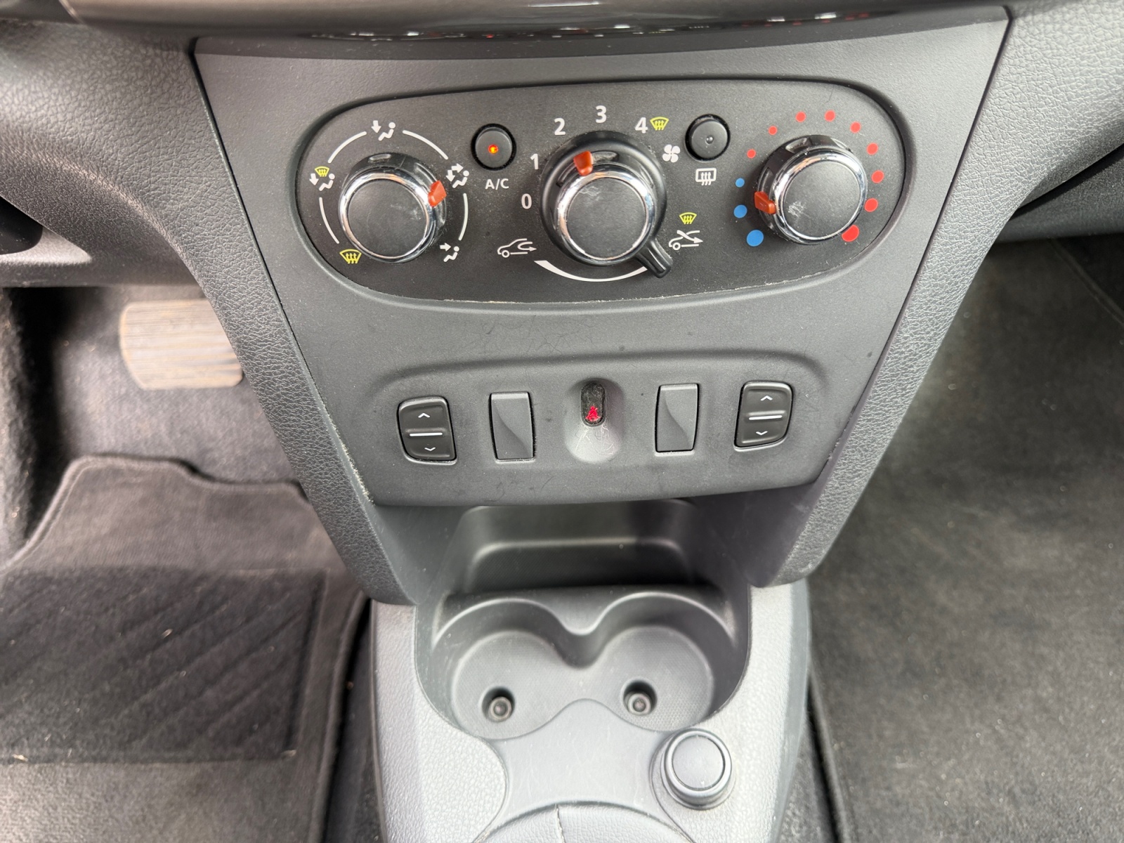Dacia Sandero 21