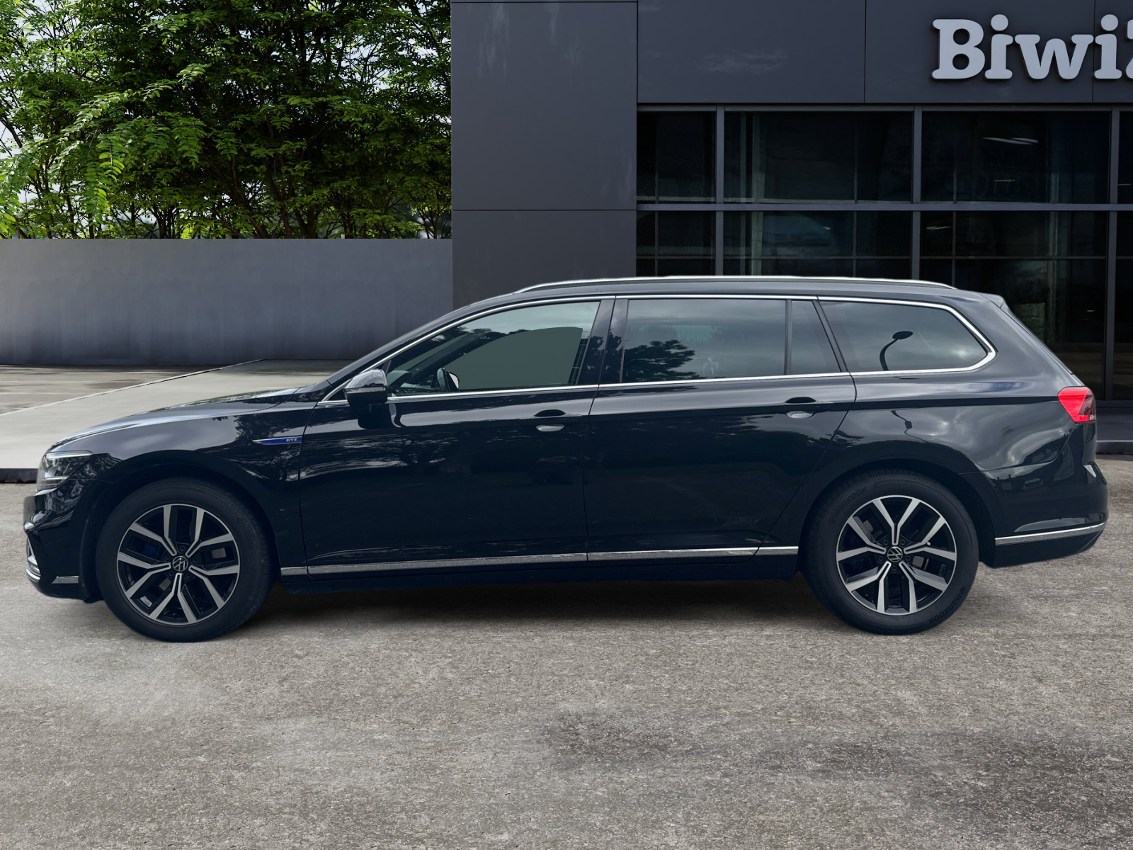 Volkswagen Passat 1