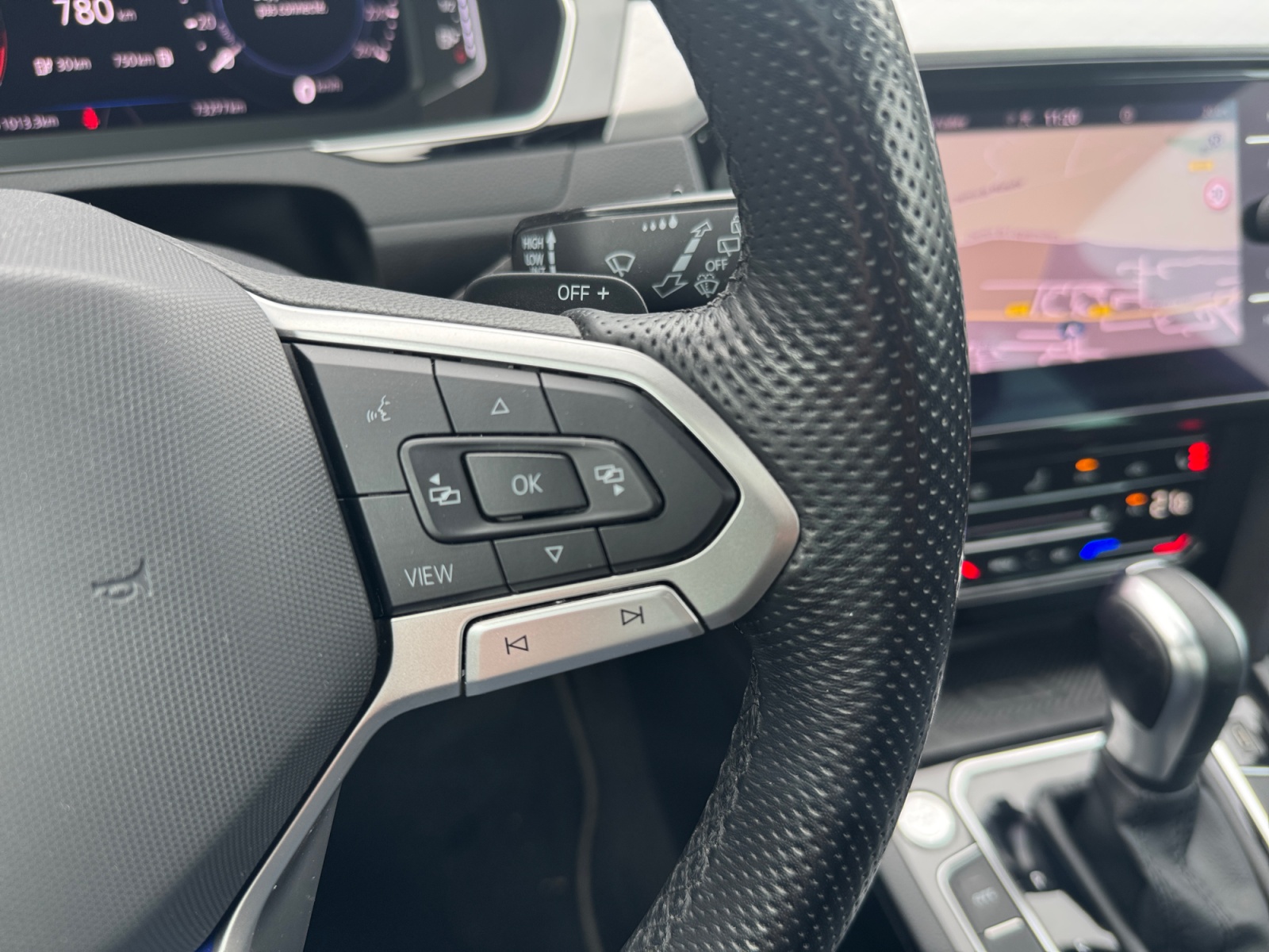 Volkswagen Passat 25