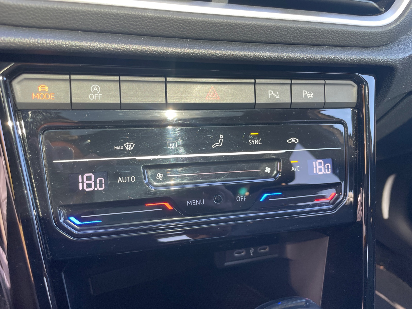 Volkswagen T-Roc 27