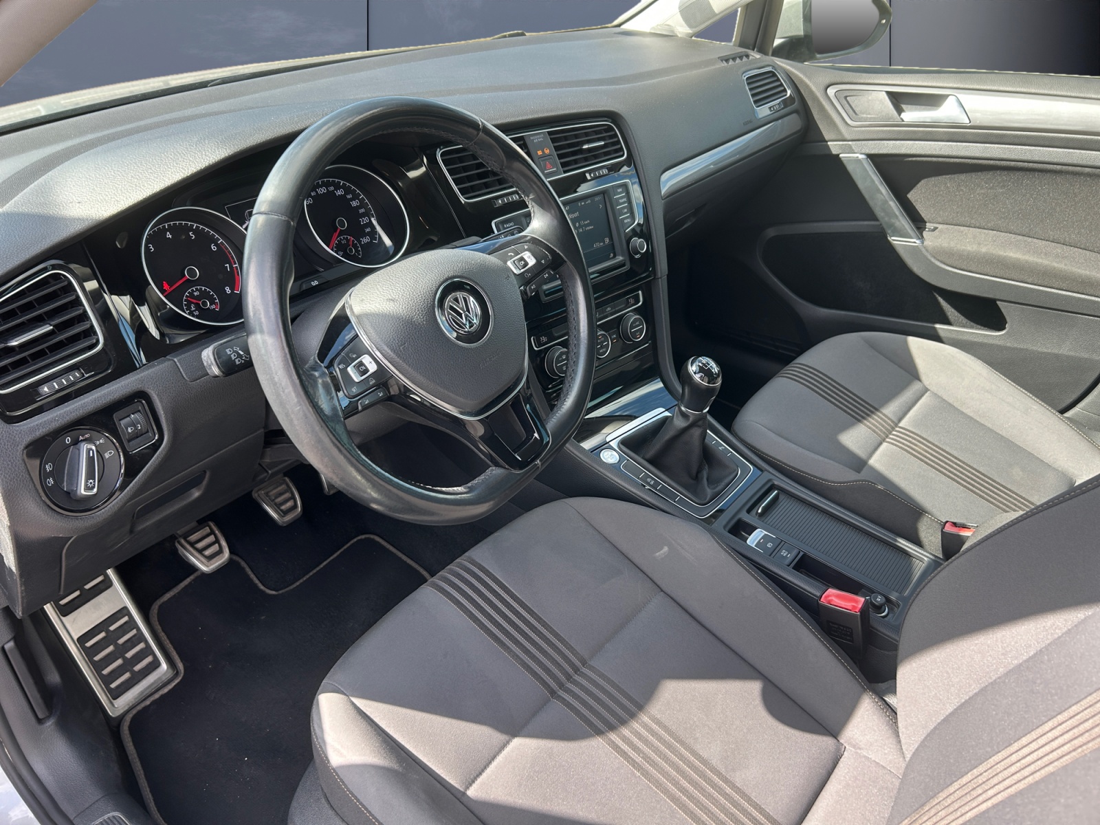 Volkswagen Golf 8