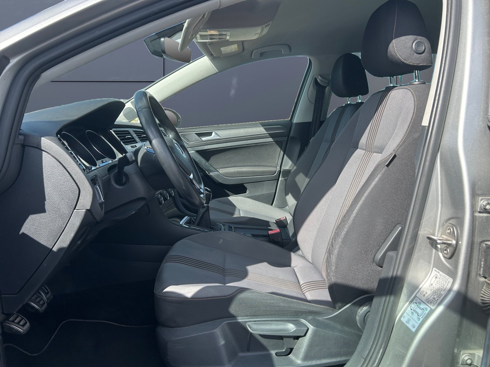 Volkswagen Golf 9