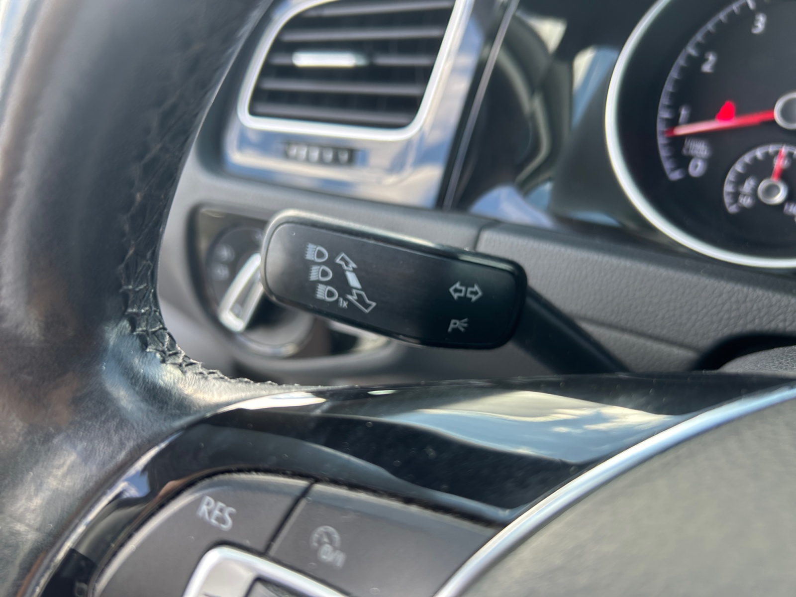 Volkswagen Golf 21