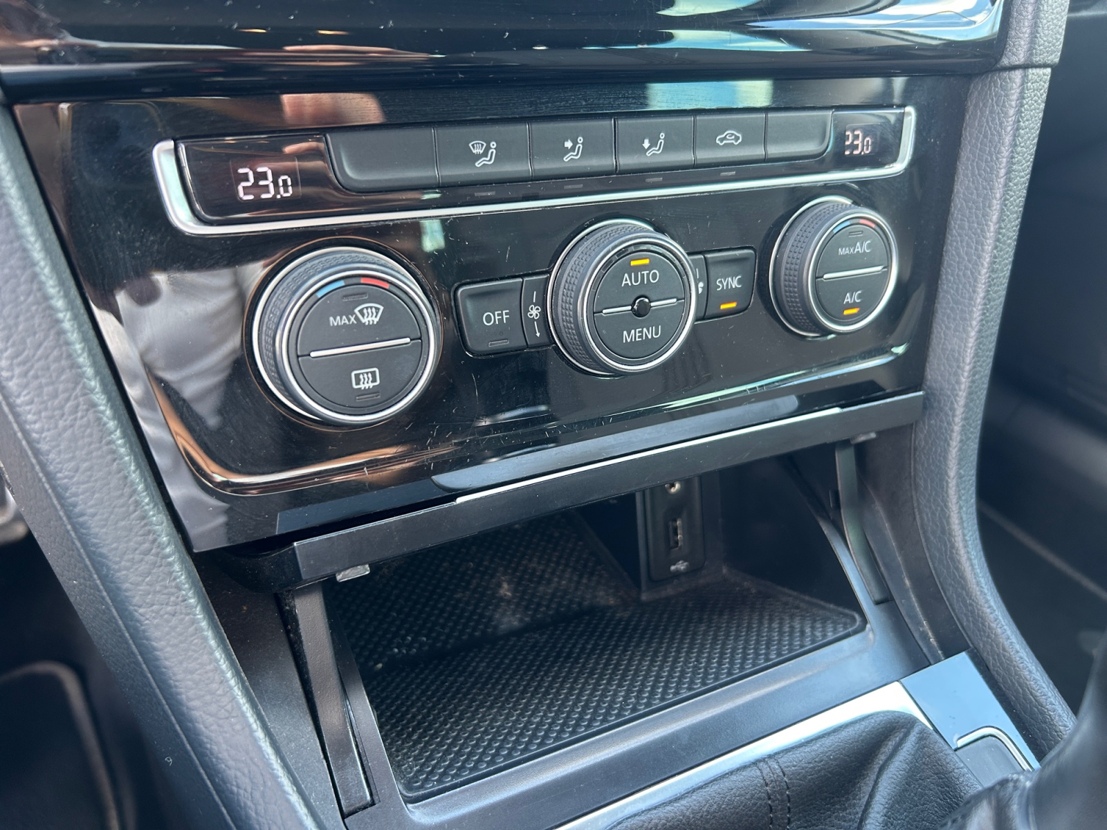 Volkswagen Golf 29