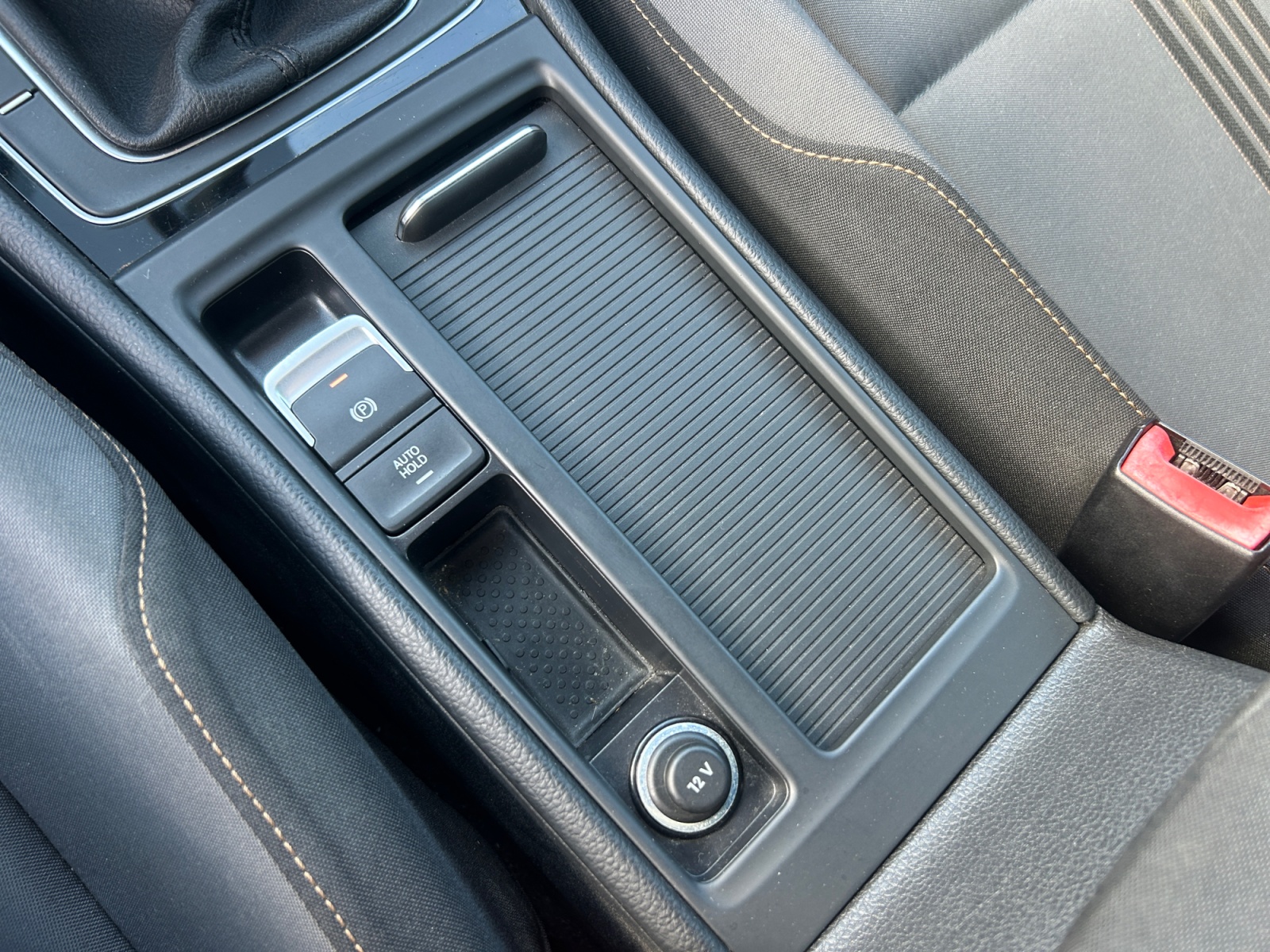 Volkswagen Golf 31