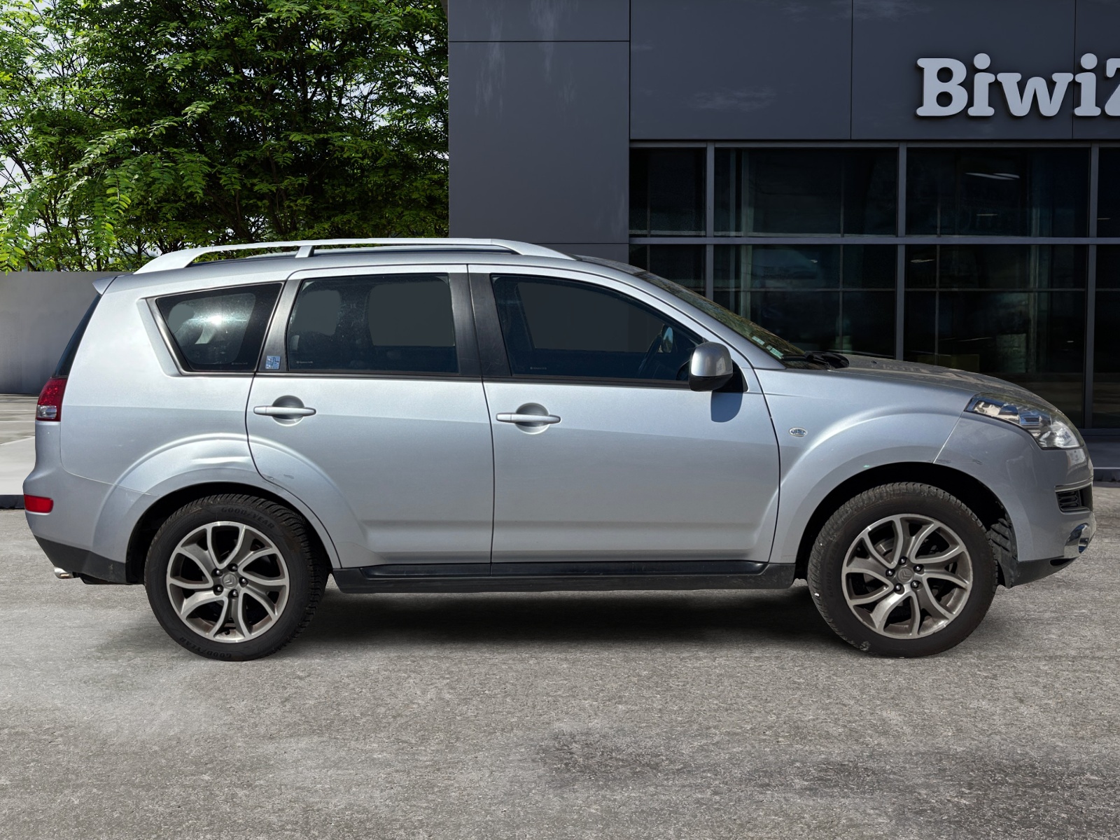 Citroen C-Crosser 5