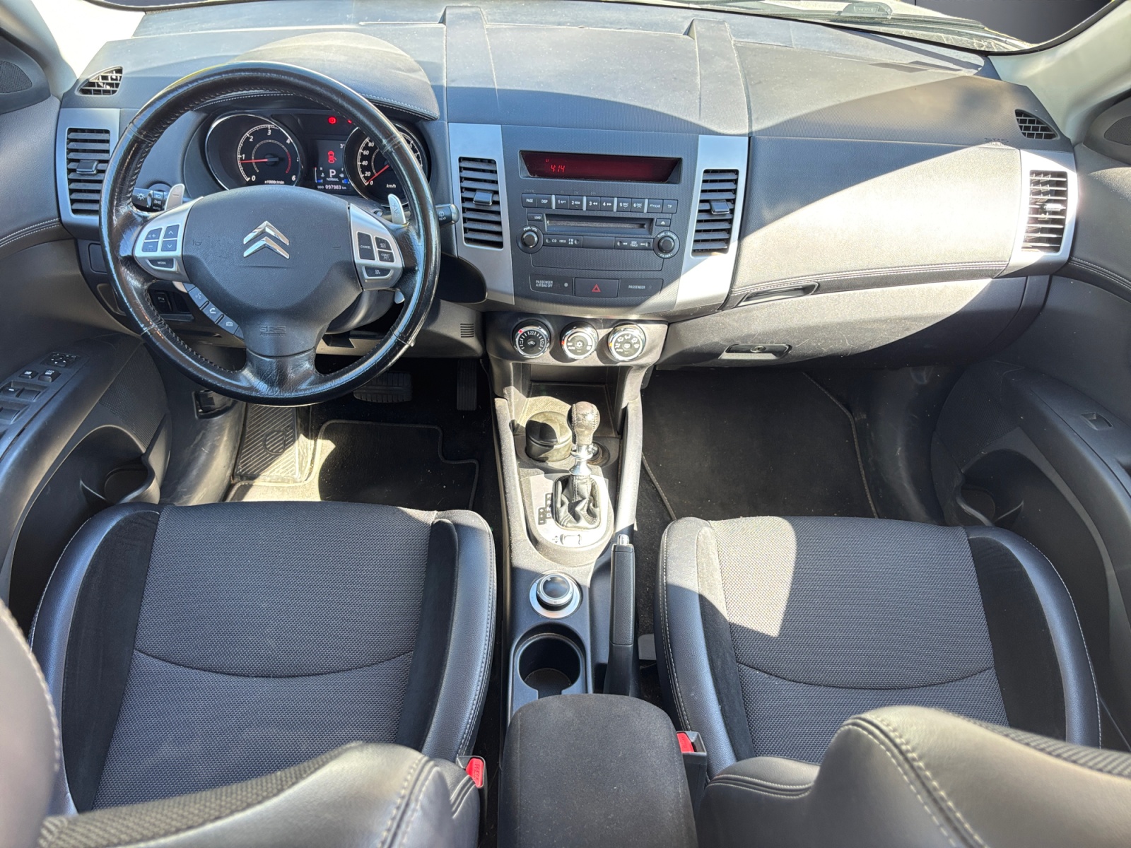 Citroen C-Crosser 14