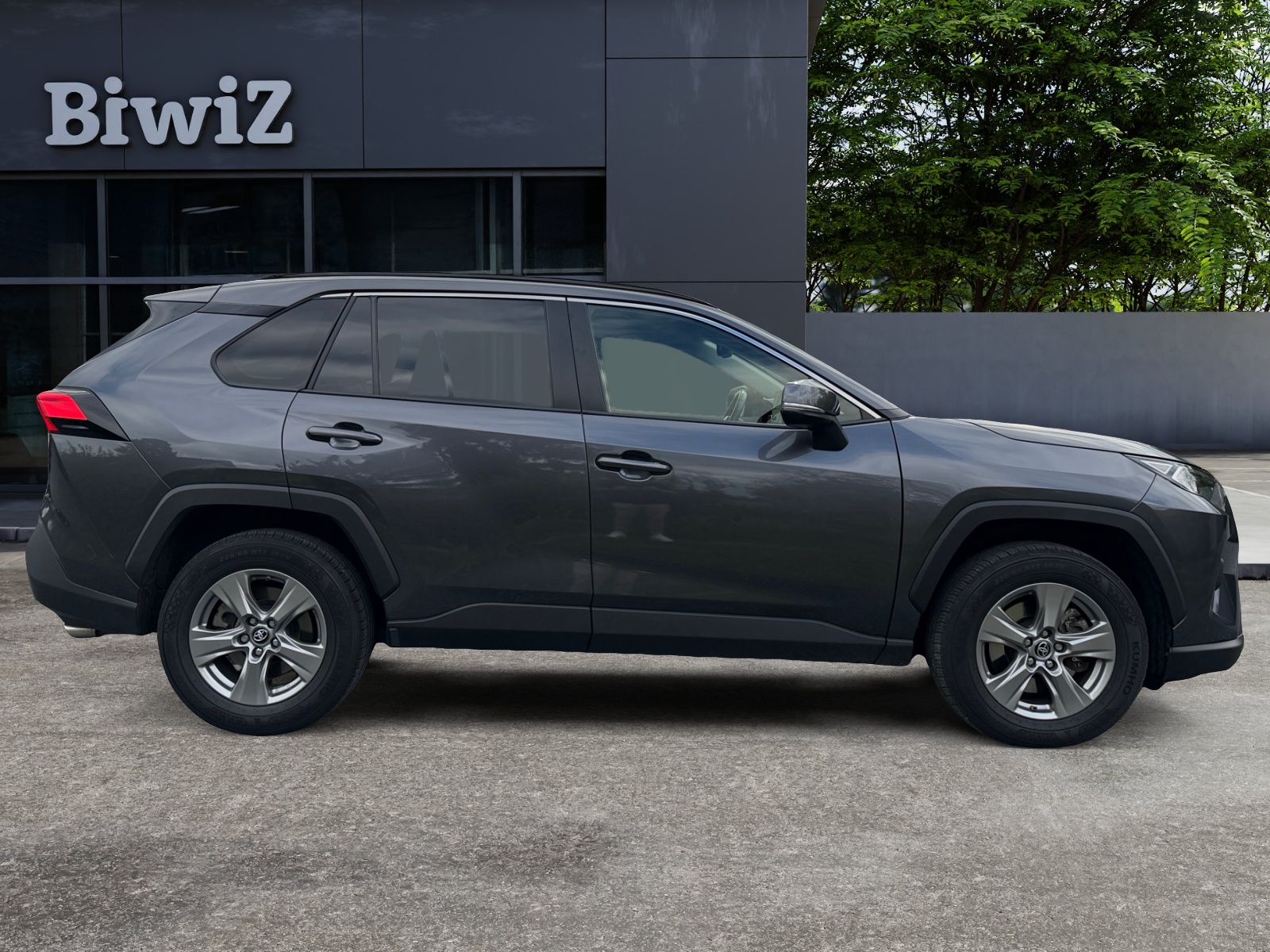 Toyota Rav-4 5