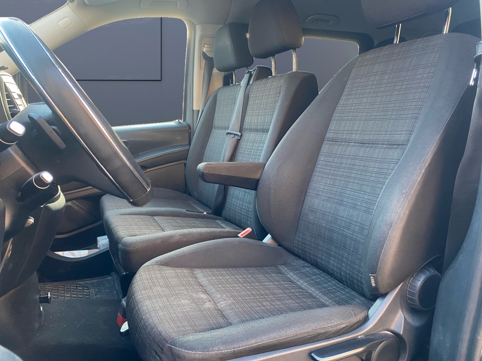 Mercedes-Benz Vito 9