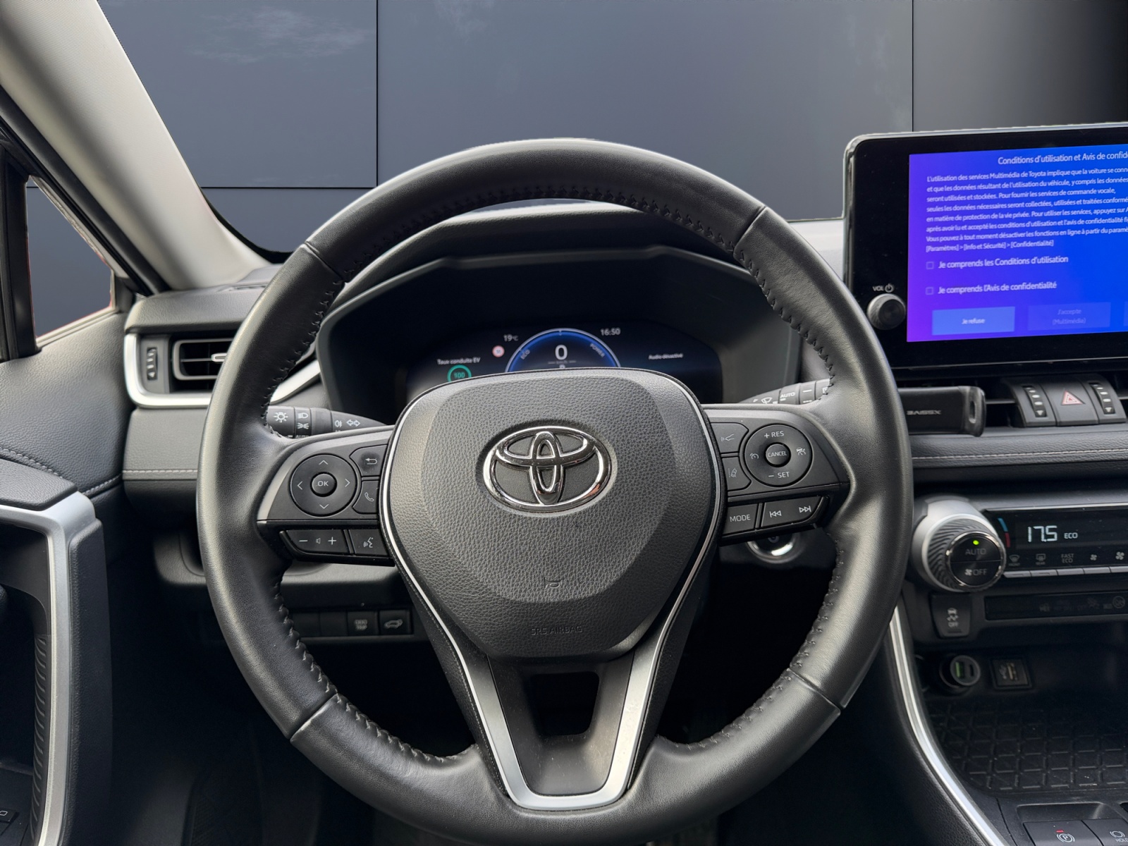 Toyota Rav-4 15
