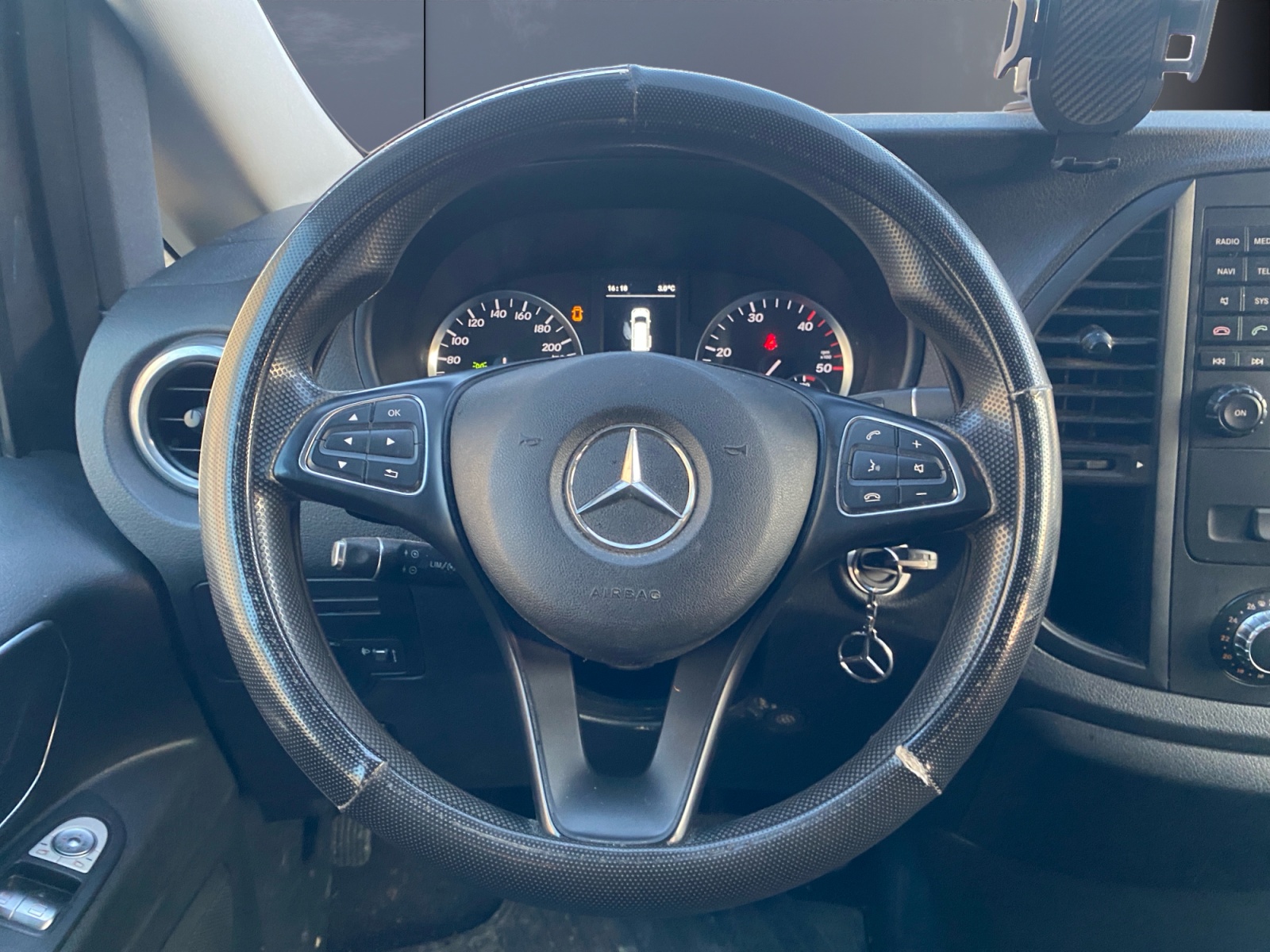 Mercedes-Benz Vito 15