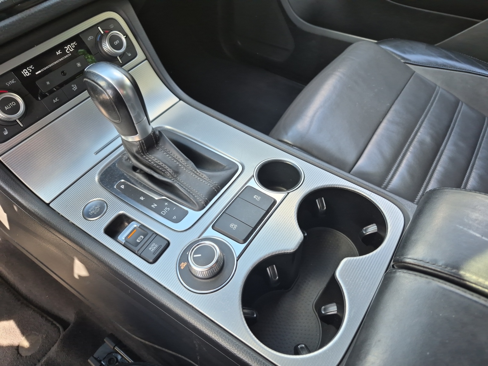 Volkswagen Touareg 29
