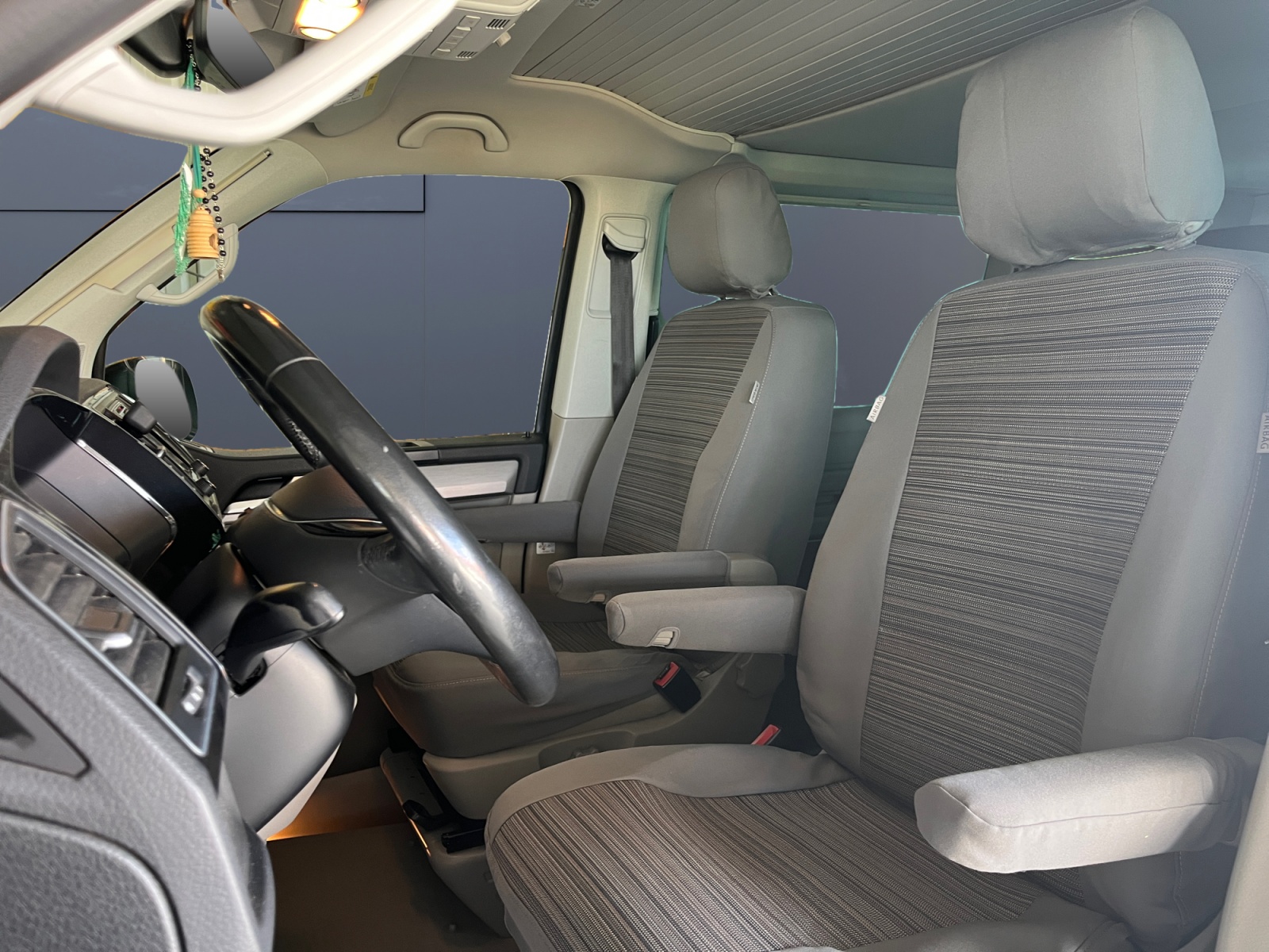 Volkswagen California 9