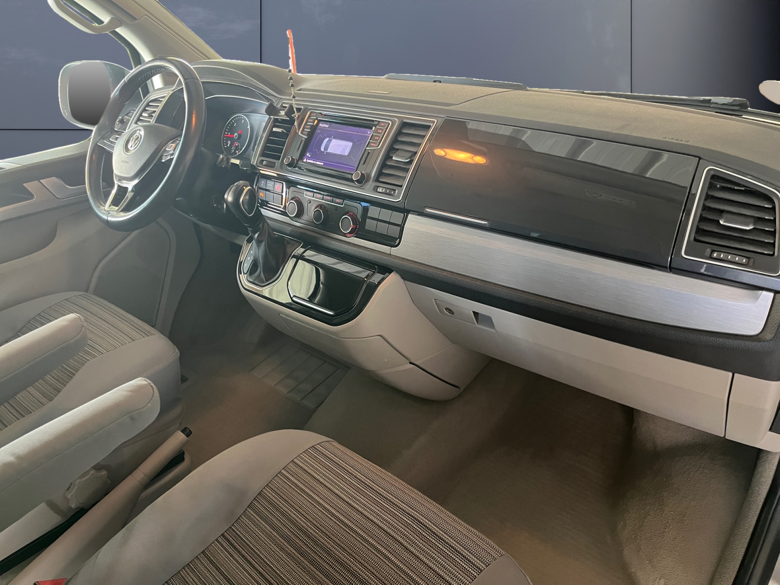 Volkswagen California 12