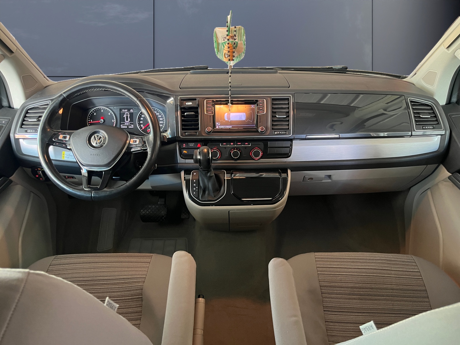 Volkswagen California 14