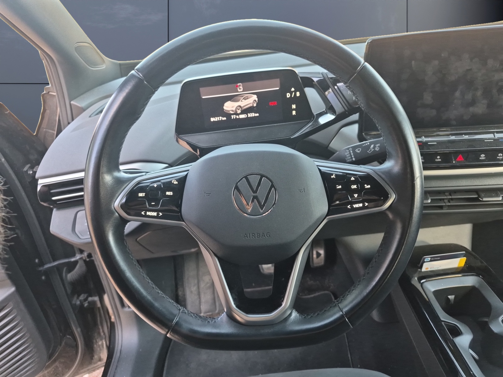 Volkswagen ID5 15