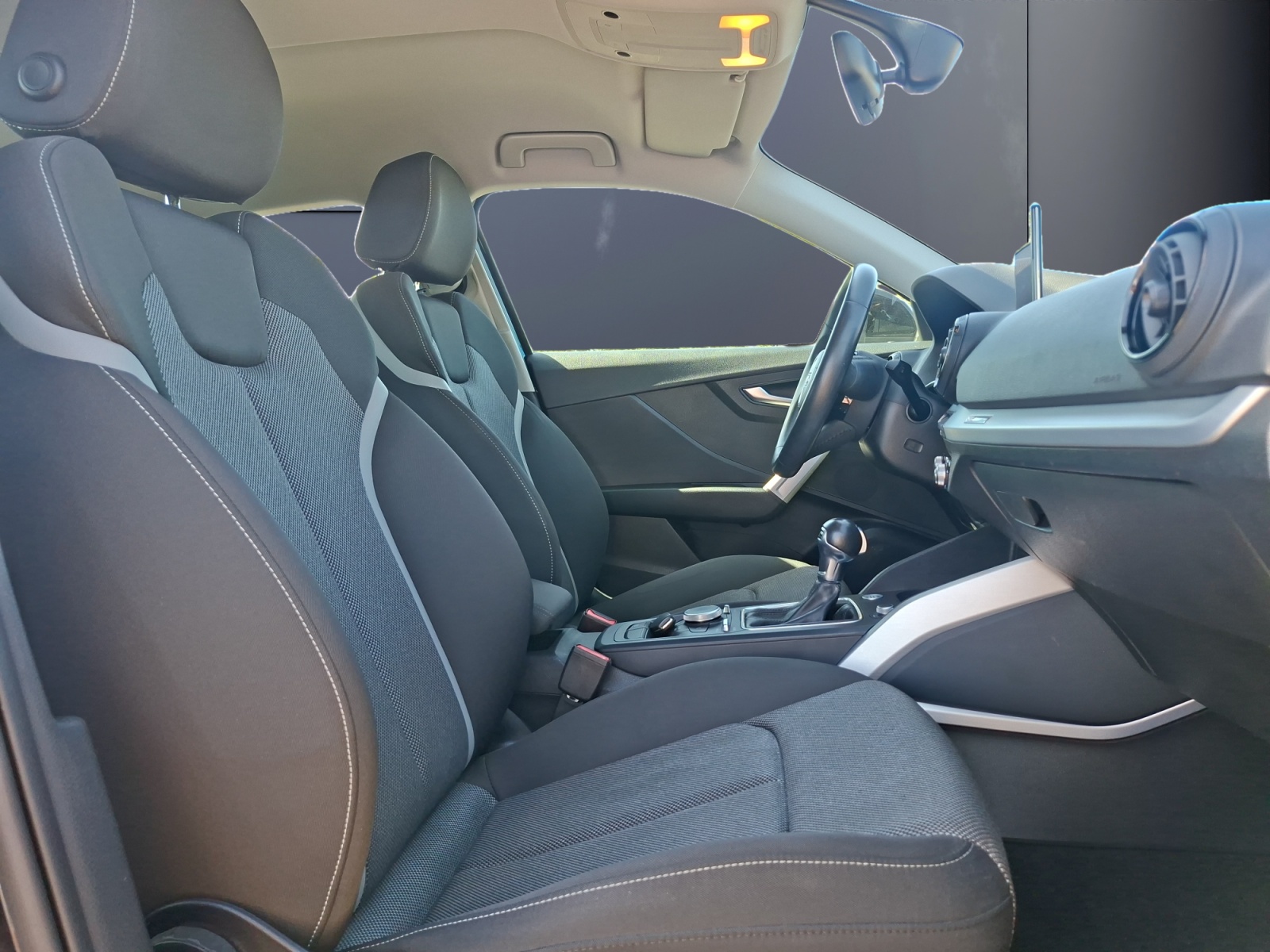 Audi Q2 13