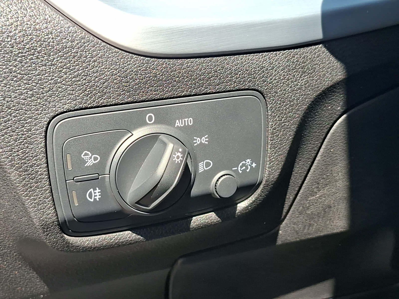 Audi Q2 18