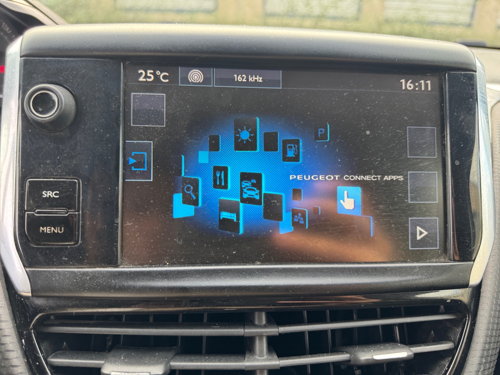 Peugeot 208 25