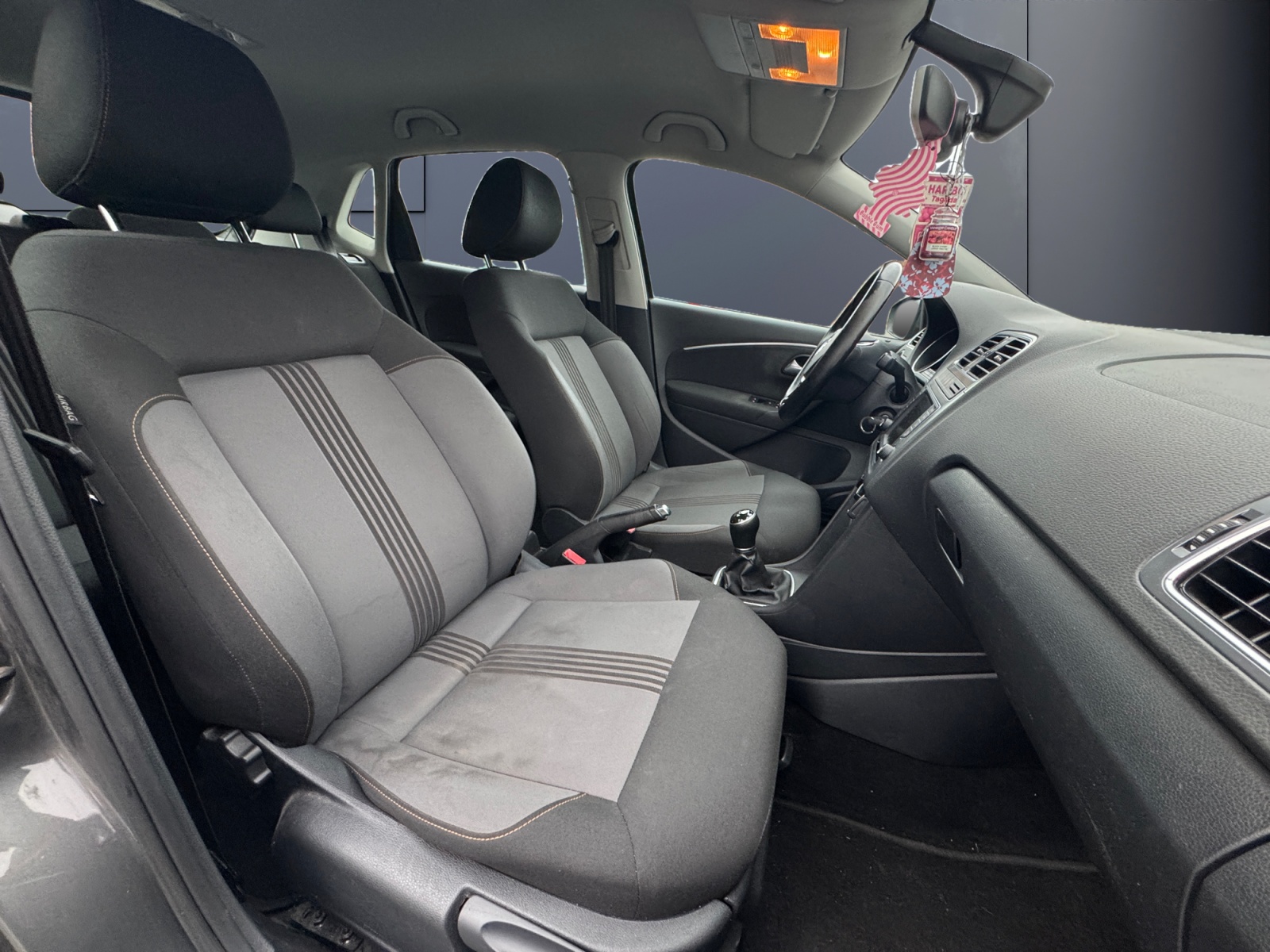 Volkswagen Polo 13