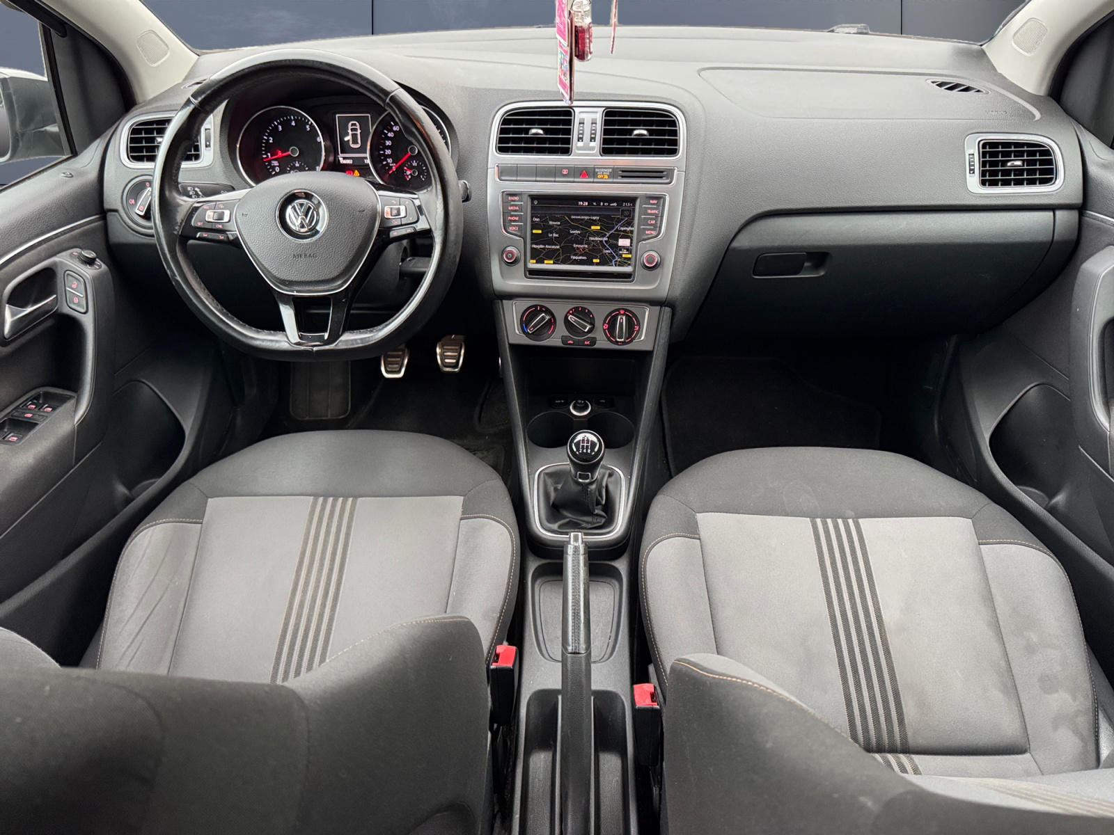 Volkswagen Polo 14