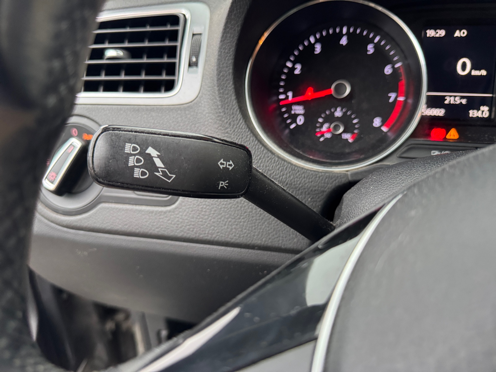 Volkswagen Polo 22