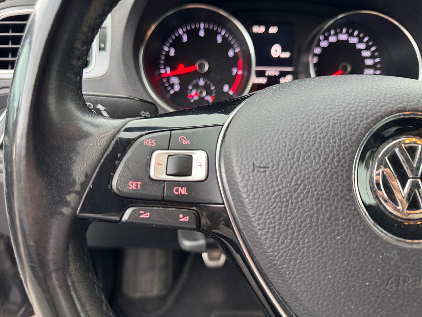 Volkswagen Polo 23