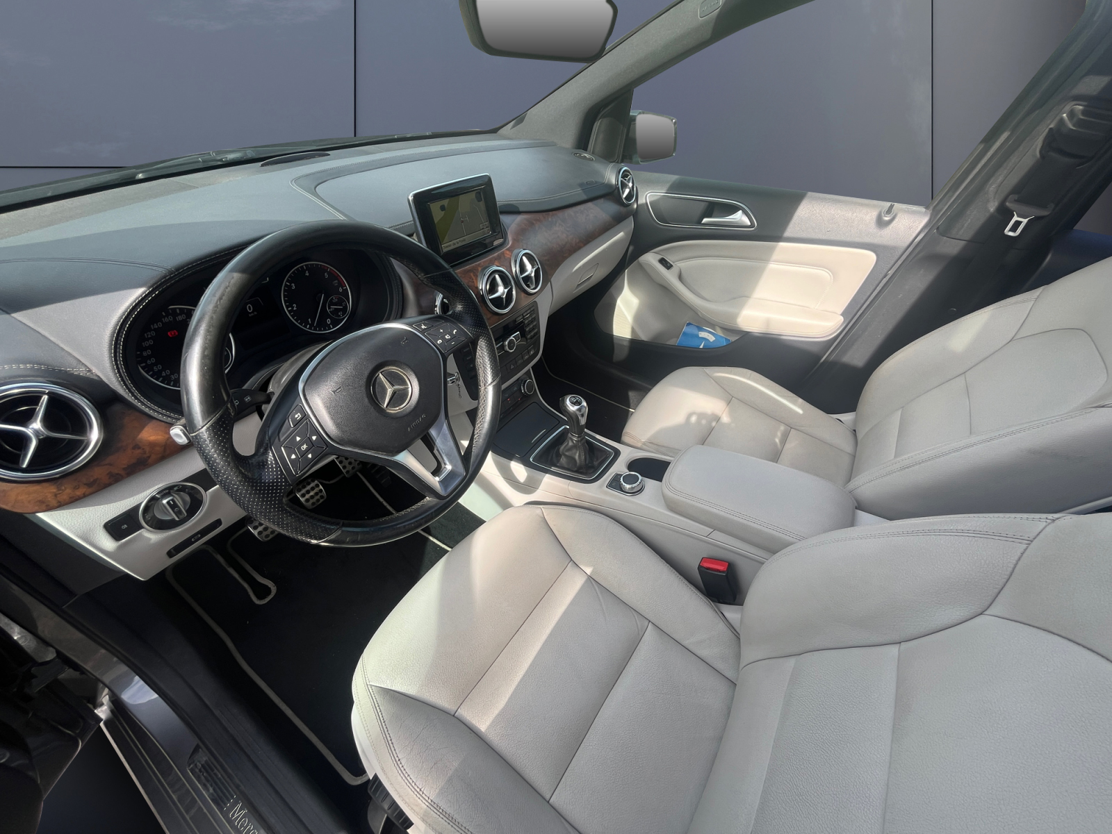 Mercedes-Benz Classe B 8