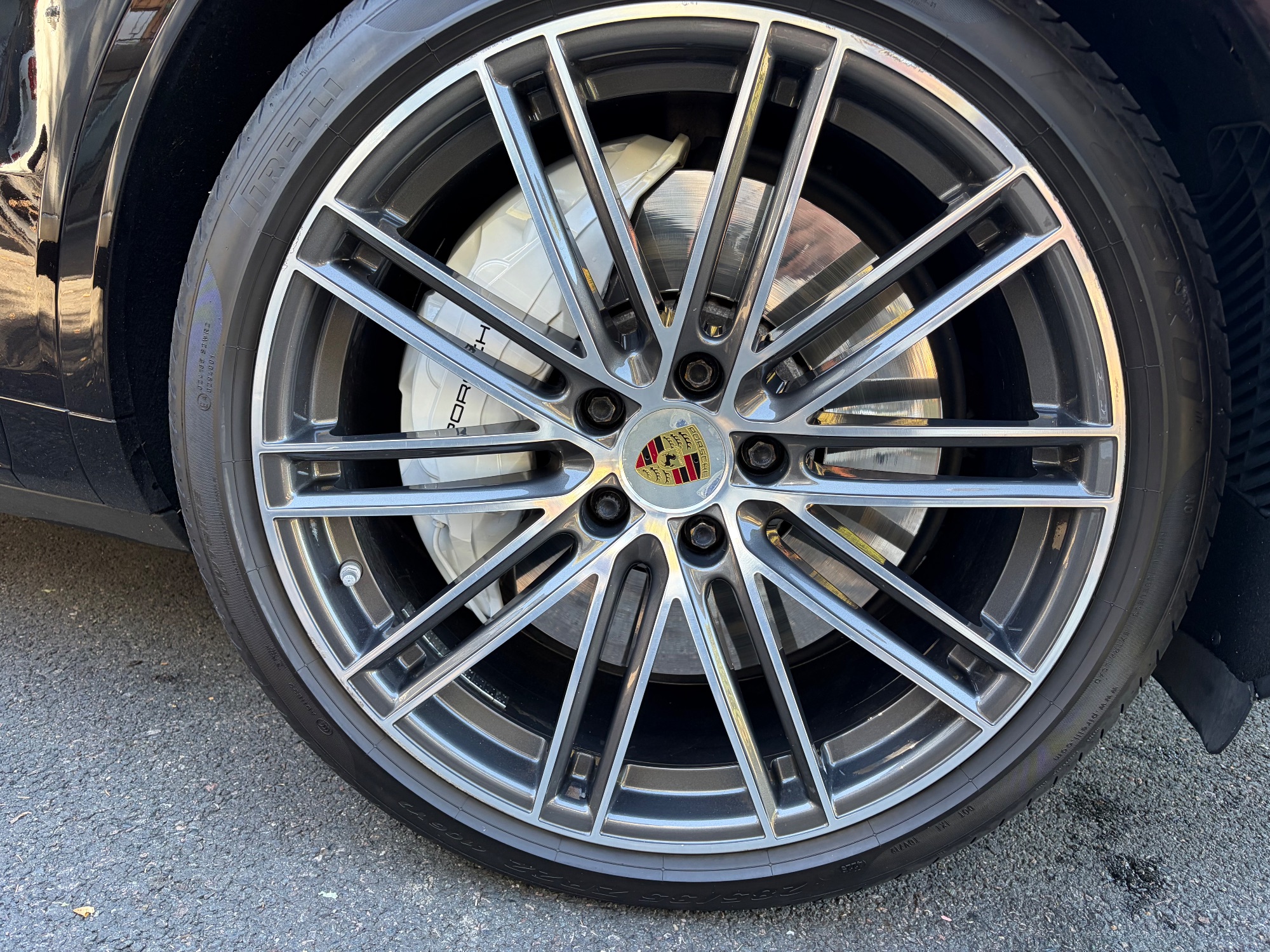 Porsche Cayenne 37