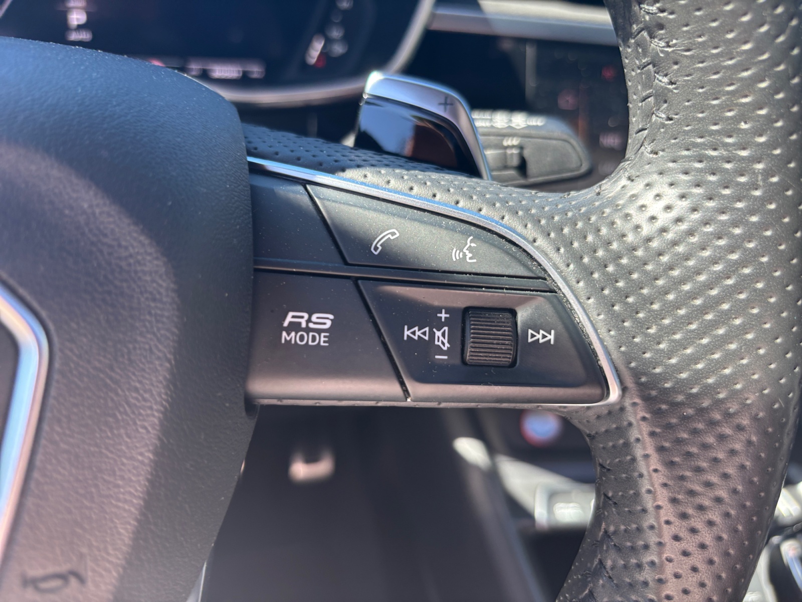 Audi Rs Q3 18