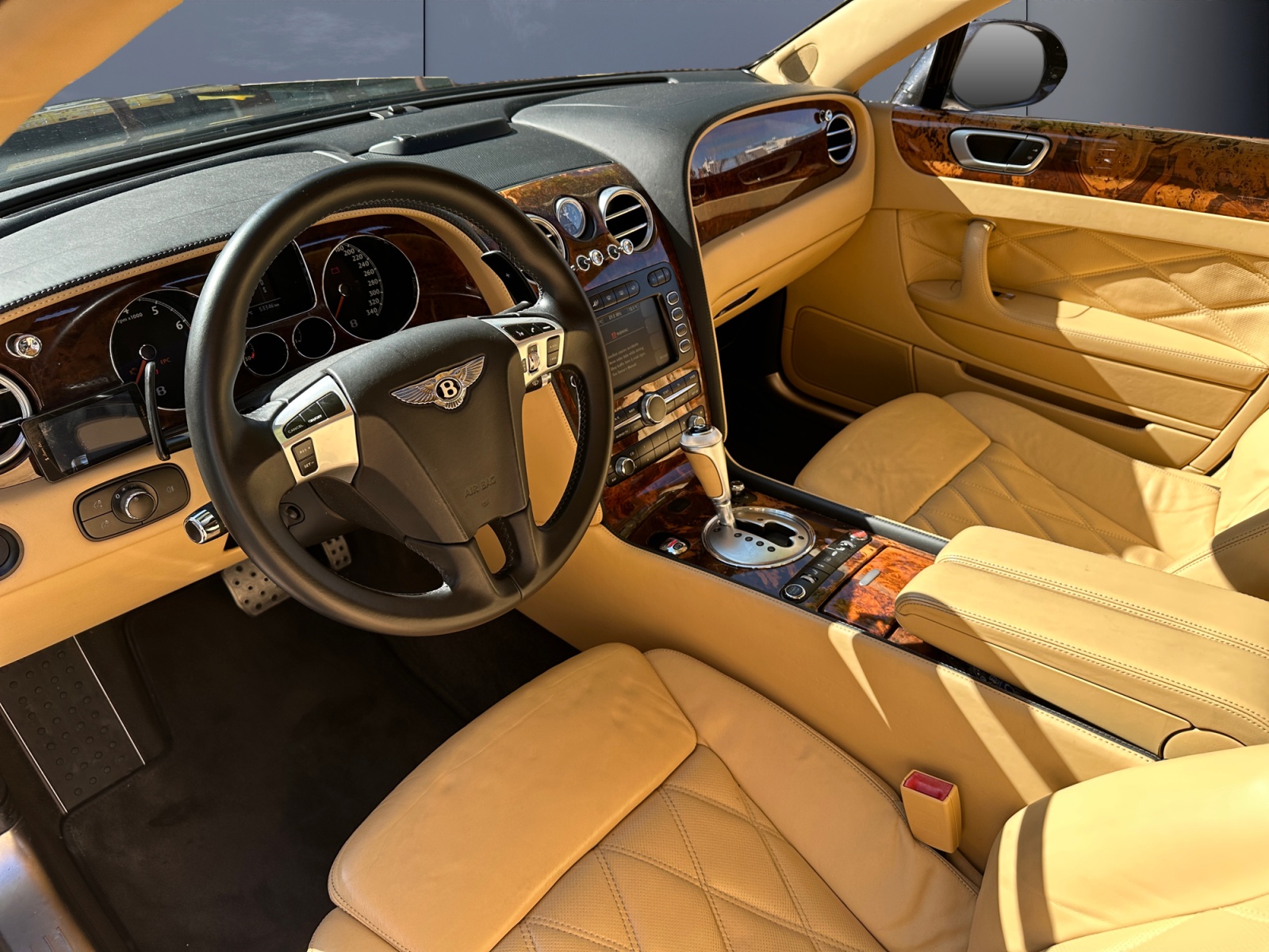 Bentley Continental 8