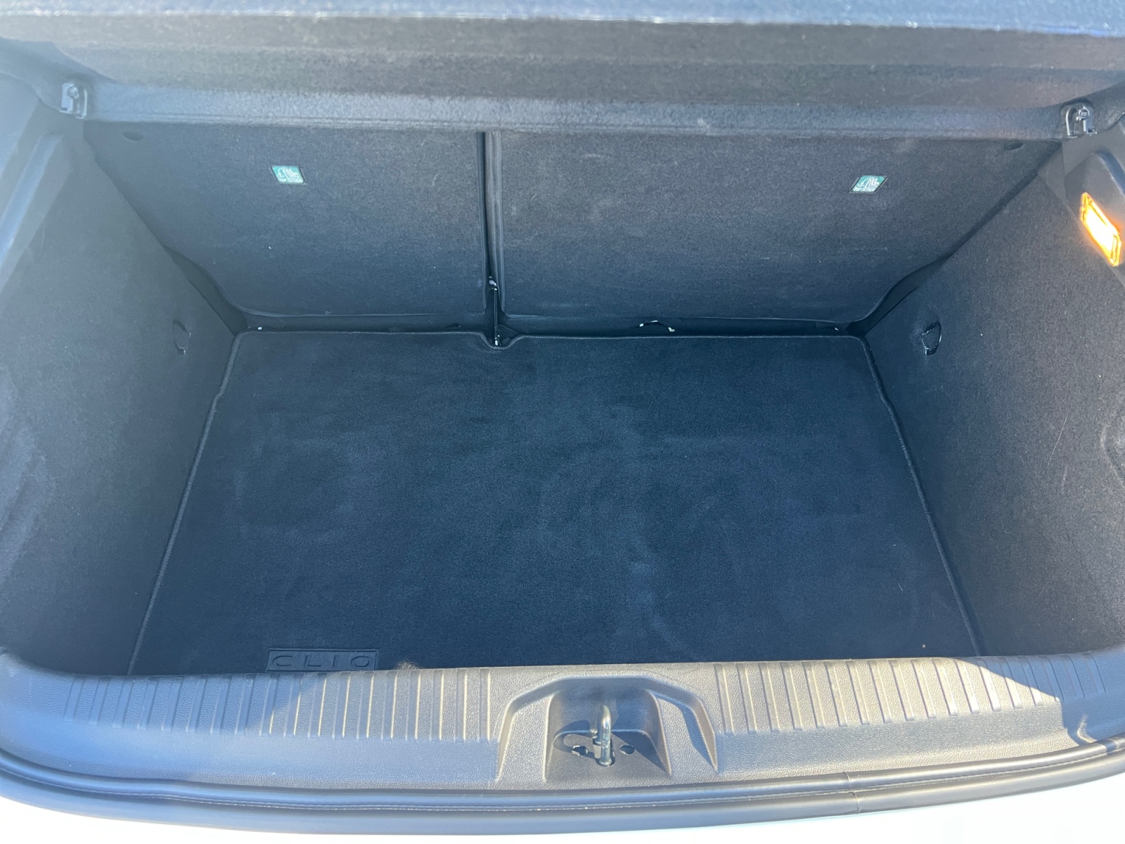 Renault Clio 30