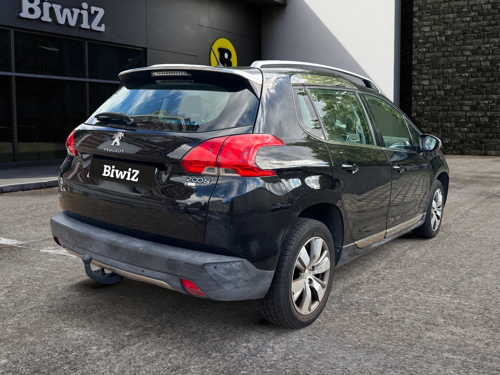 Peugeot 2008 4
