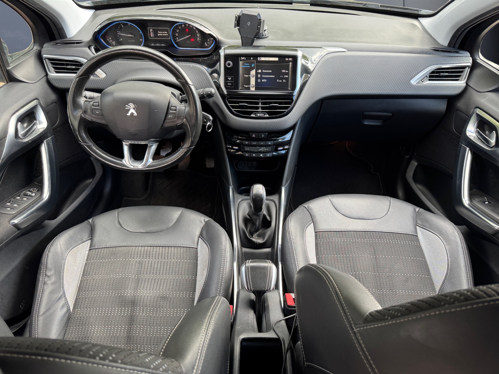 Peugeot 2008 14
