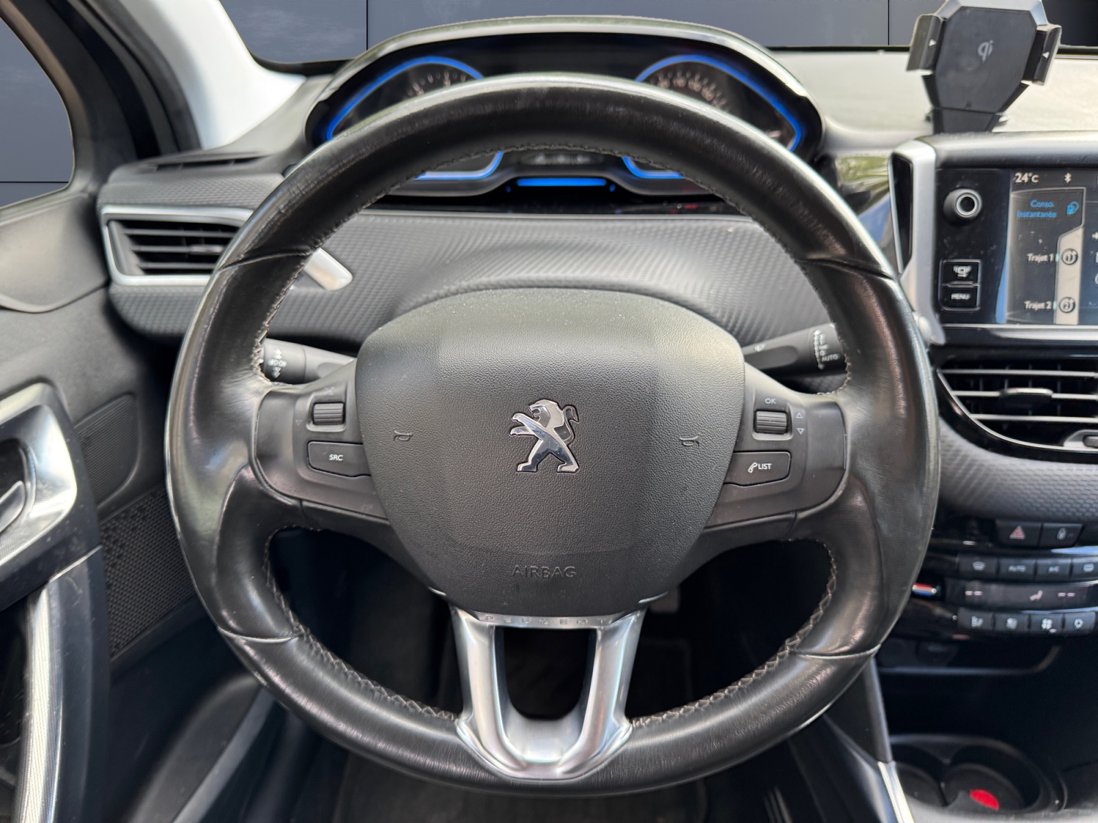 Peugeot 2008 15