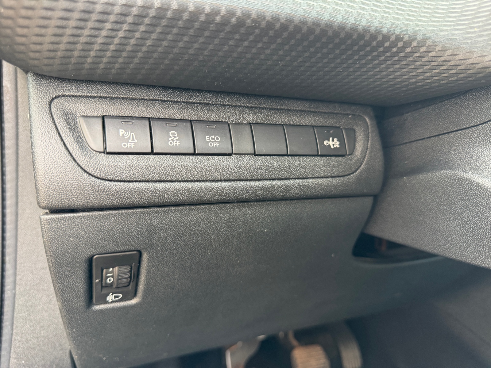 Peugeot 2008 18