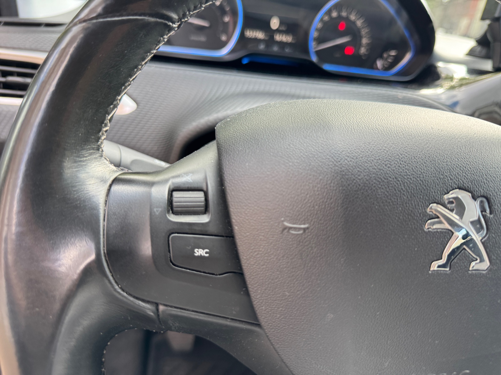 Peugeot 2008 20