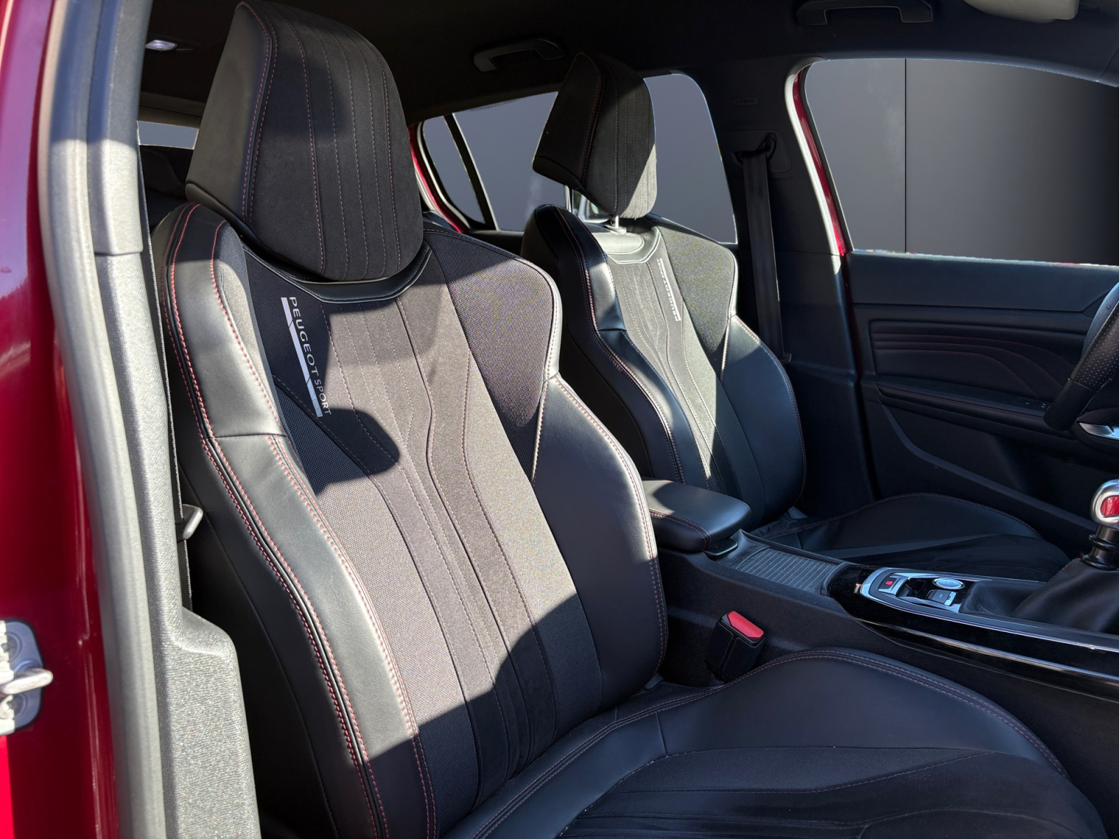 Peugeot 308 13