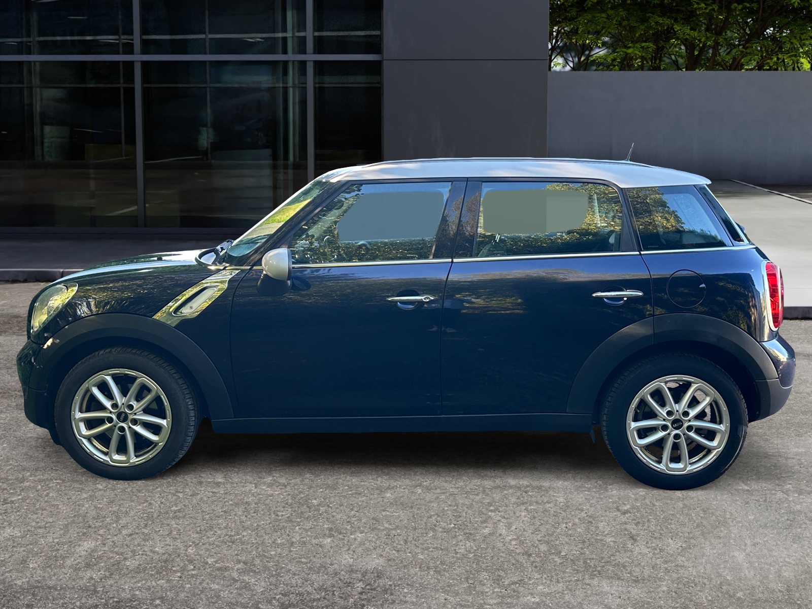 Mini Countryman 12