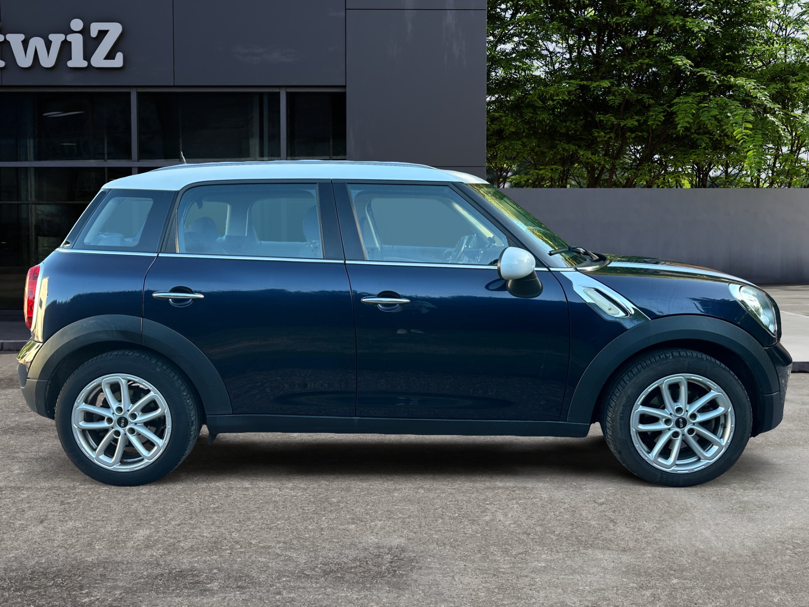 Mini Countryman 4