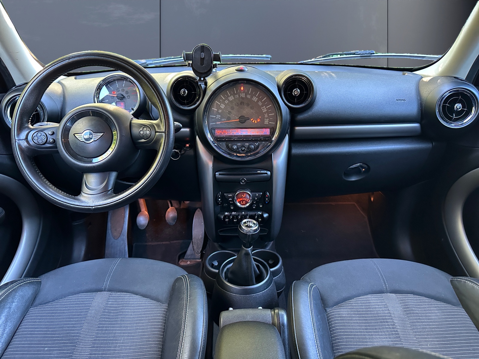 Mini Countryman 19