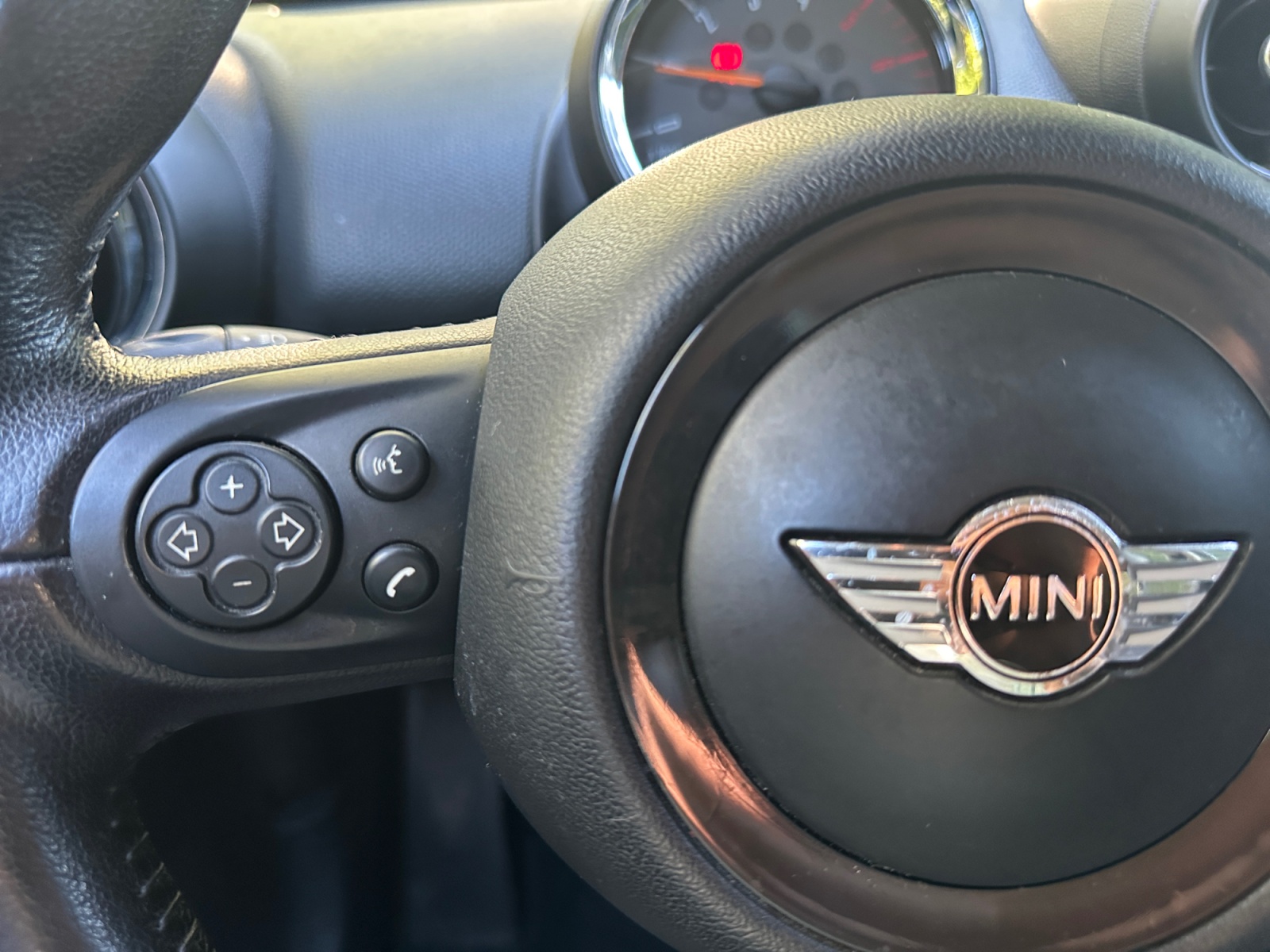 Mini Countryman 22