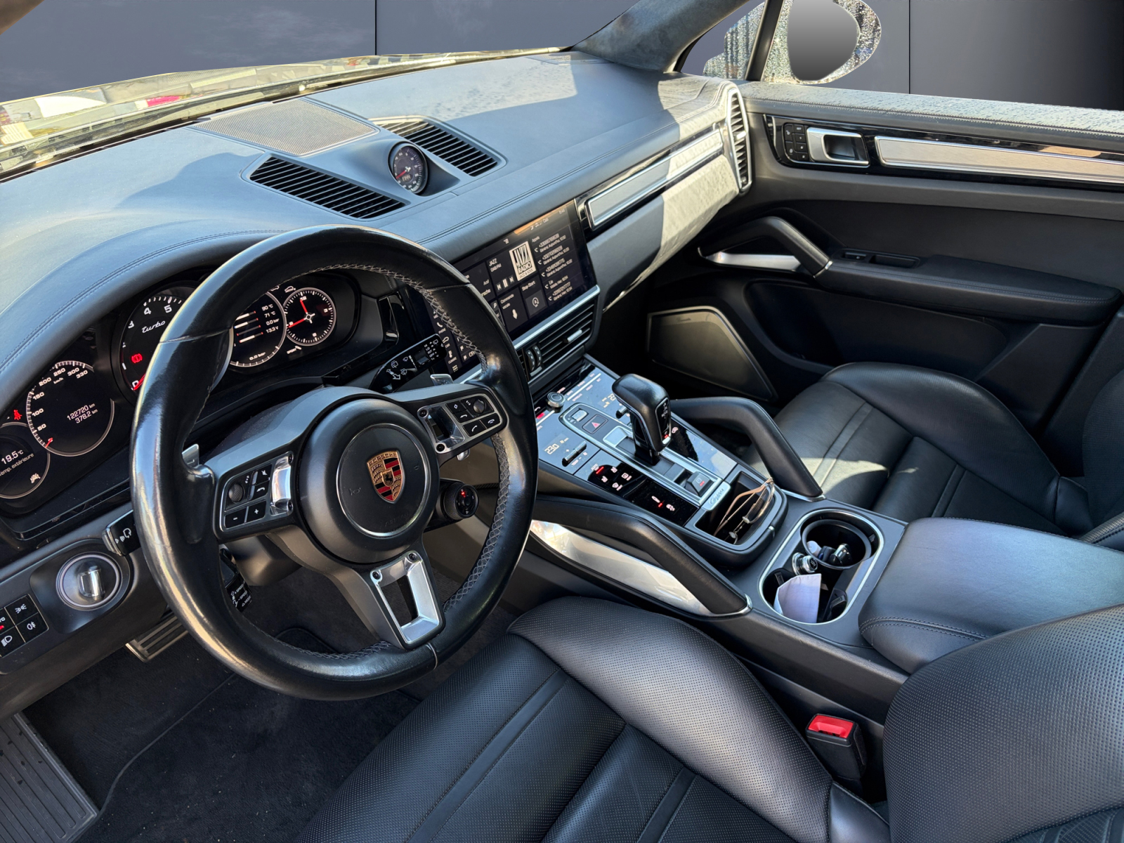Porsche Cayenne 8