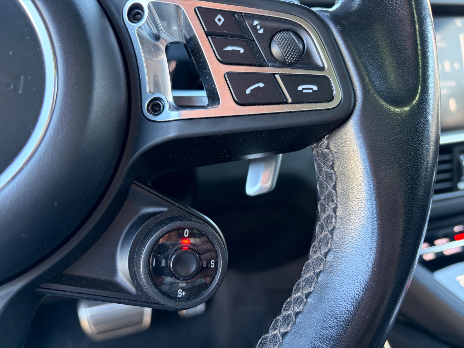 Porsche Cayenne 26